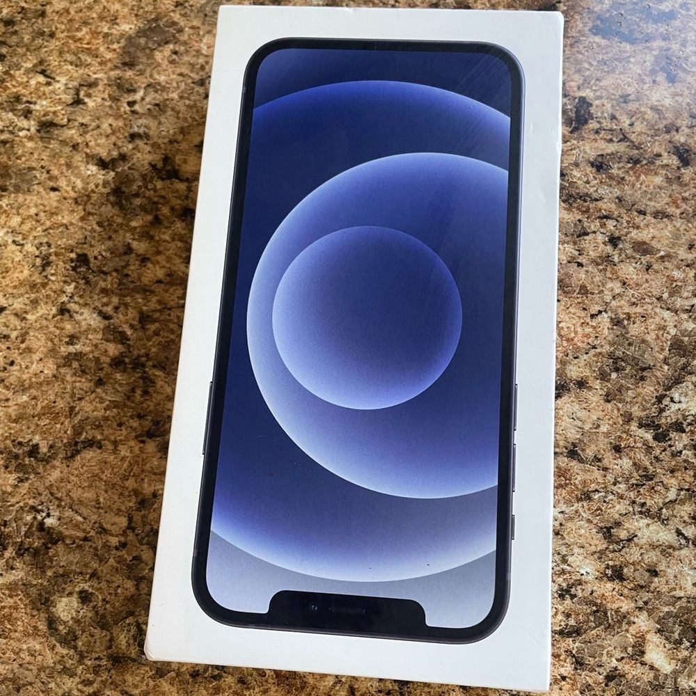 Sleek Smartphone‎ with Black  empty box